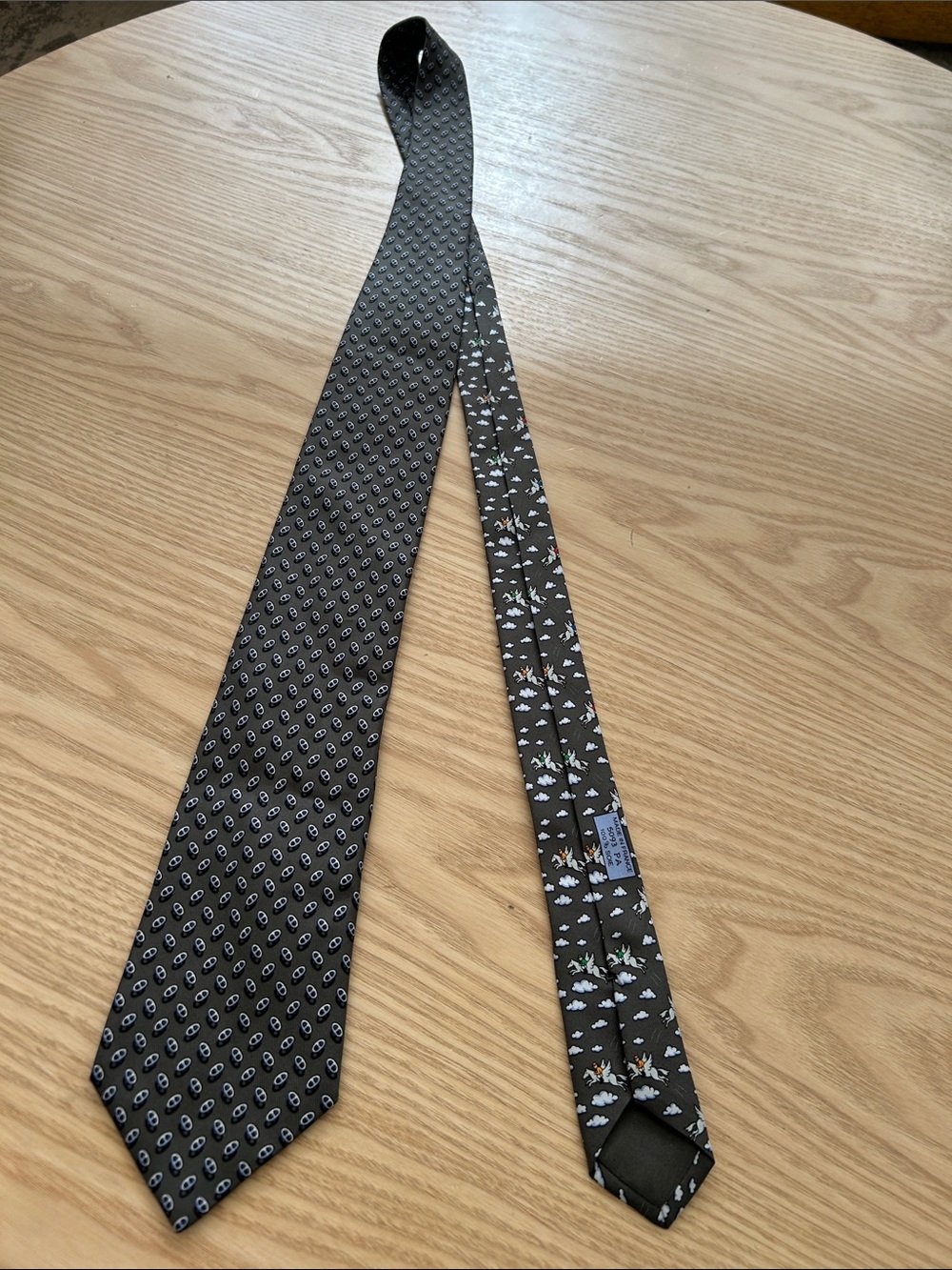 Hermes Men's Grey Patterned 100% Silk Tie - Picture 3 of 6